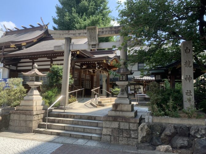 入り口だけしか撮影できないのです。
